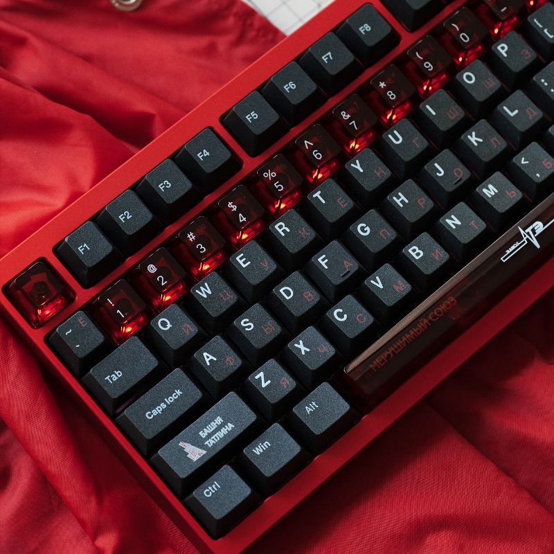 ソビエトブラックテーマキーキャップセット PBT PC 半透 - Pc Gaming Set のレビューと価格